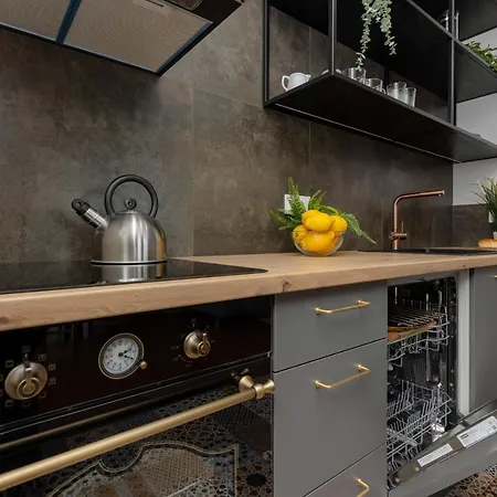 Modern Stalowa 2 Bedrooms & Parking By Renters * ワルシャワ