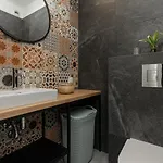 Modern Stalowa 2 Bedrooms & Parking By Renters *